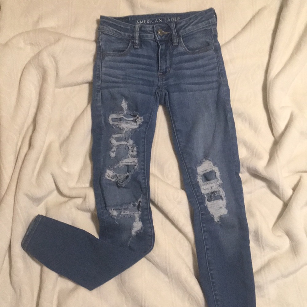 distressed american eagle jeggings